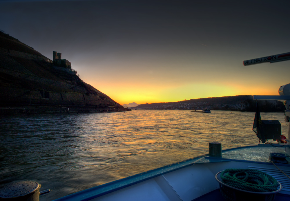 Wochenende auf dem Rhein (2)