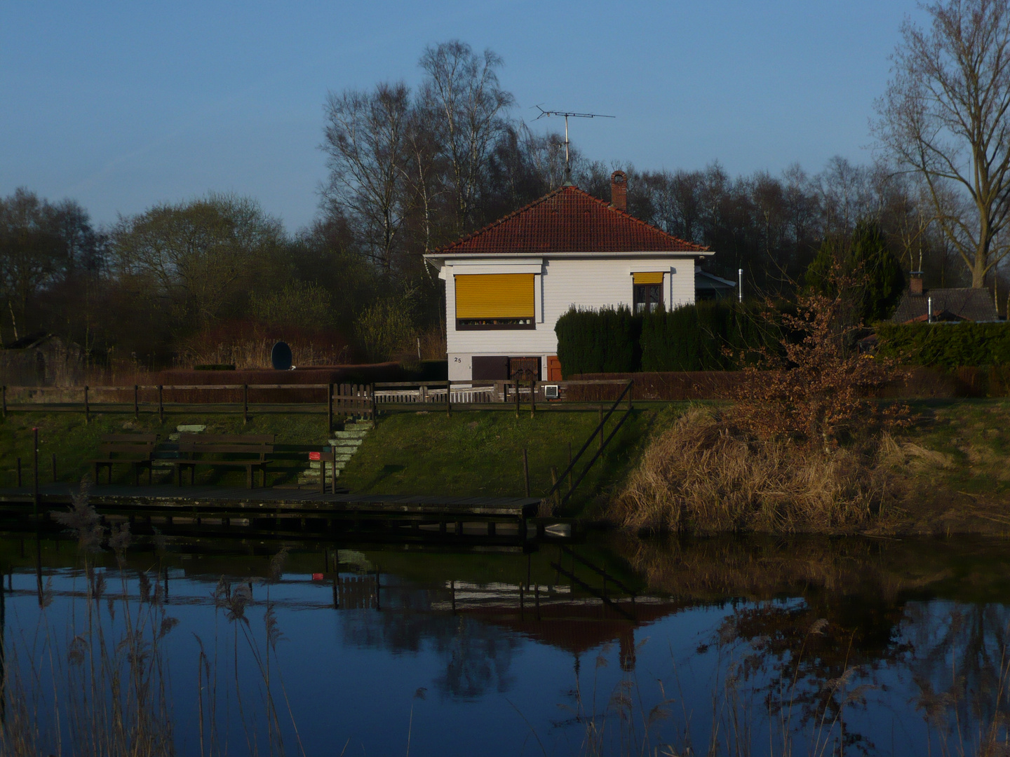 Wochenendhaus am Kanal