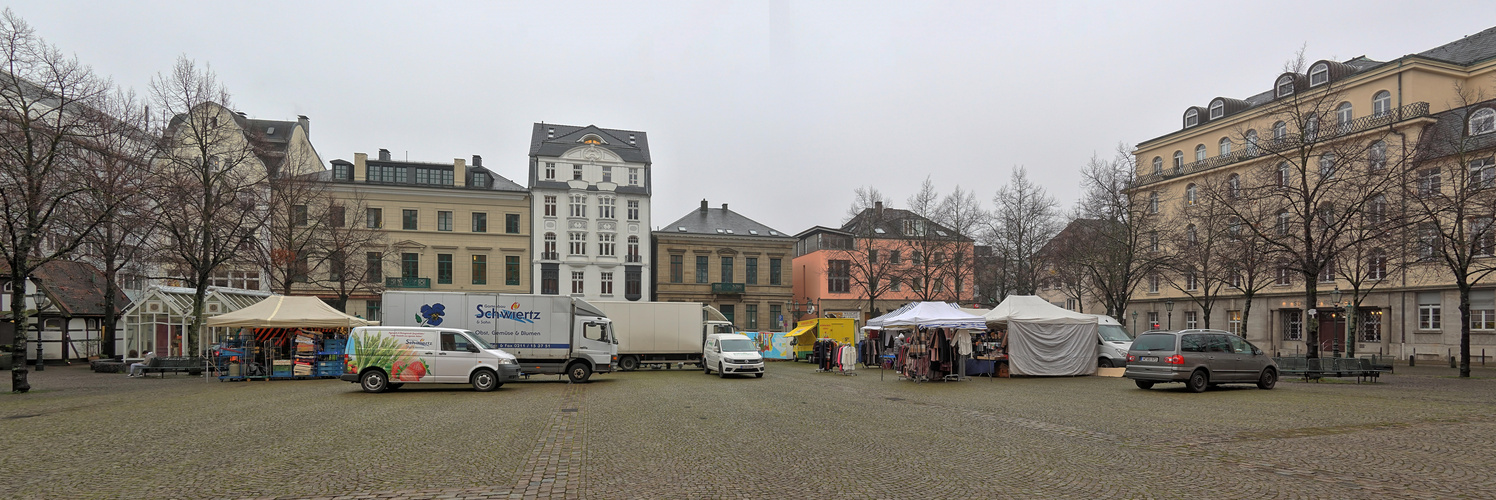 Wochenmarkt am Laurenz