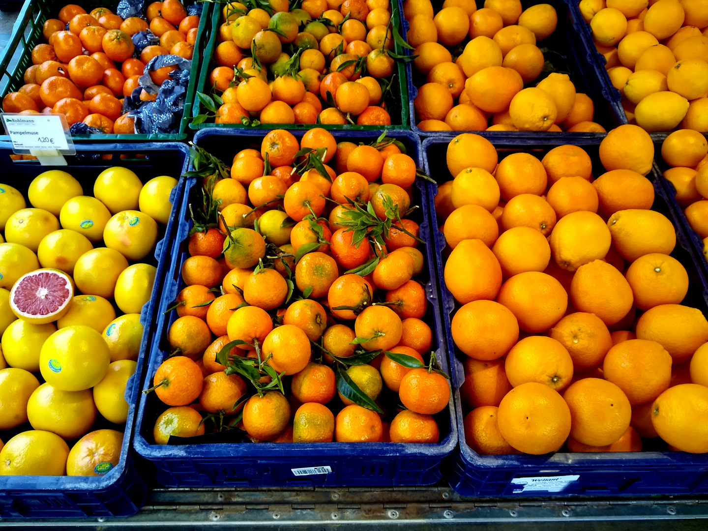 Wochenmarkt - Die ersten Südfrüchte