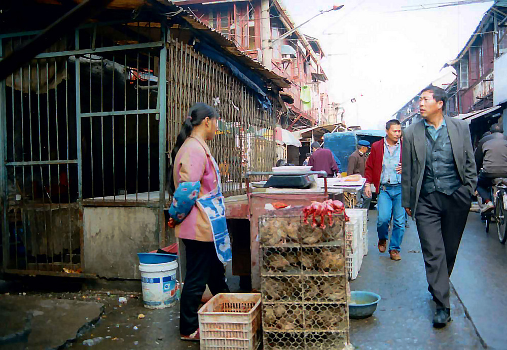 Wochenmarkt in Shanghai...