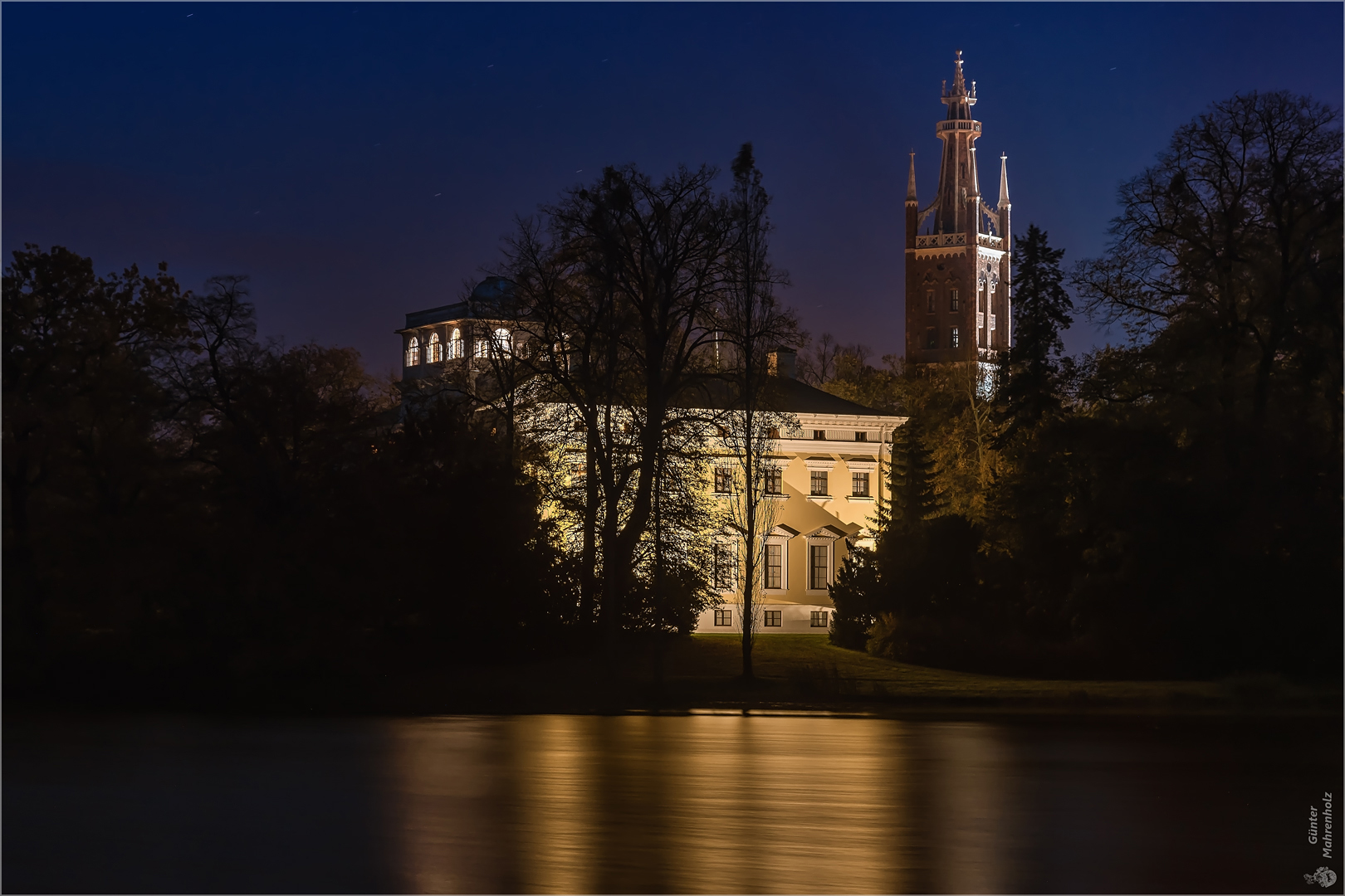 Wörlitz, Schloss mit Bibelturm