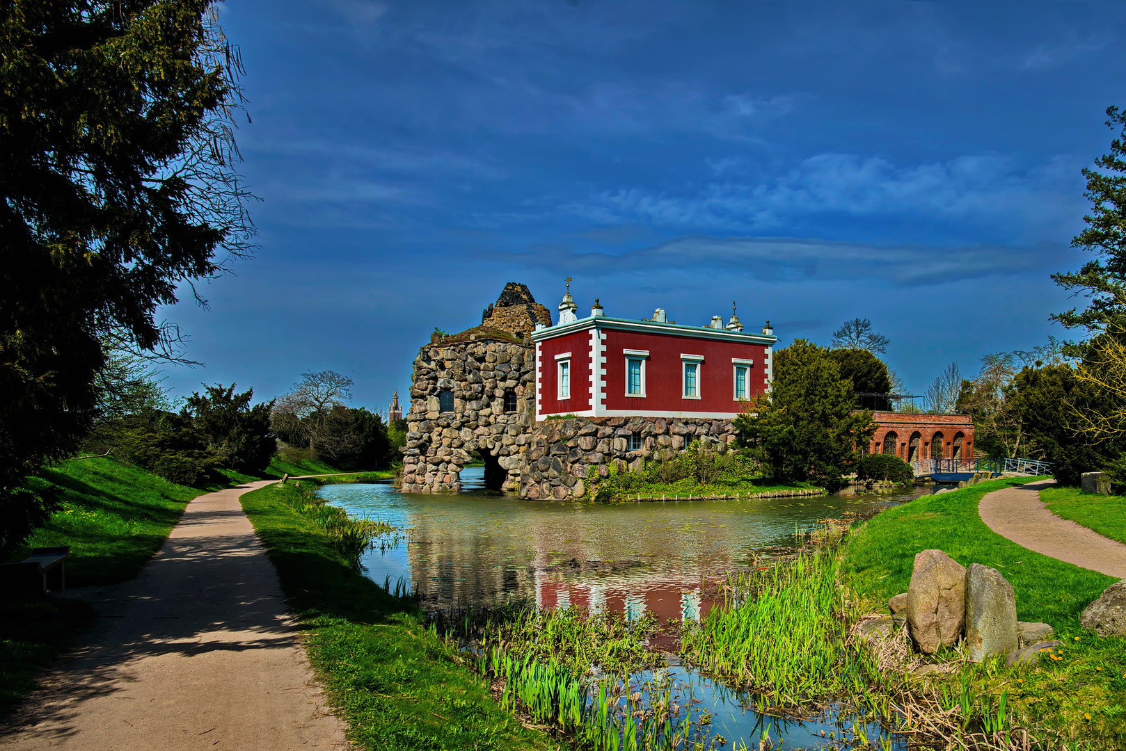 Wörlitzer Park ... Insel Stein mit Villa Hamilton