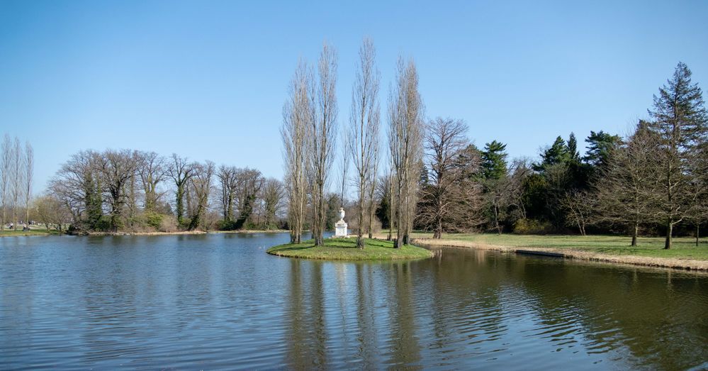 Wörlitzer Park mit Blick Rousseauinsel