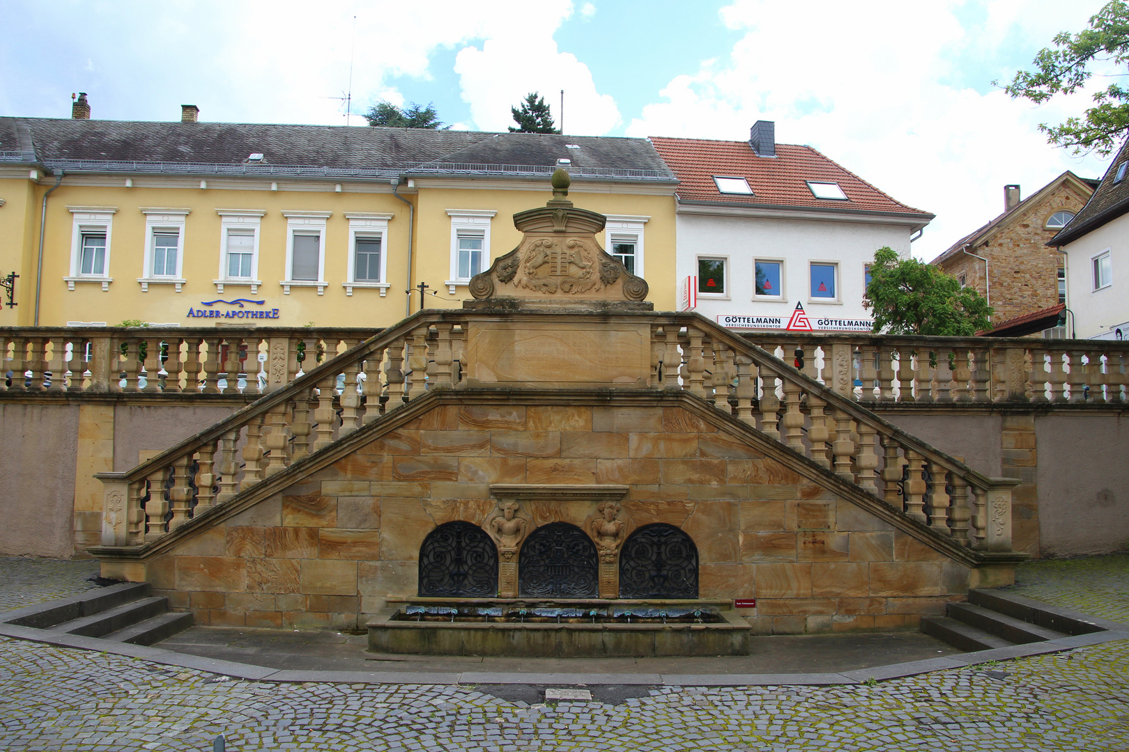 Wörrstadt - Neunröhrenbrunnen