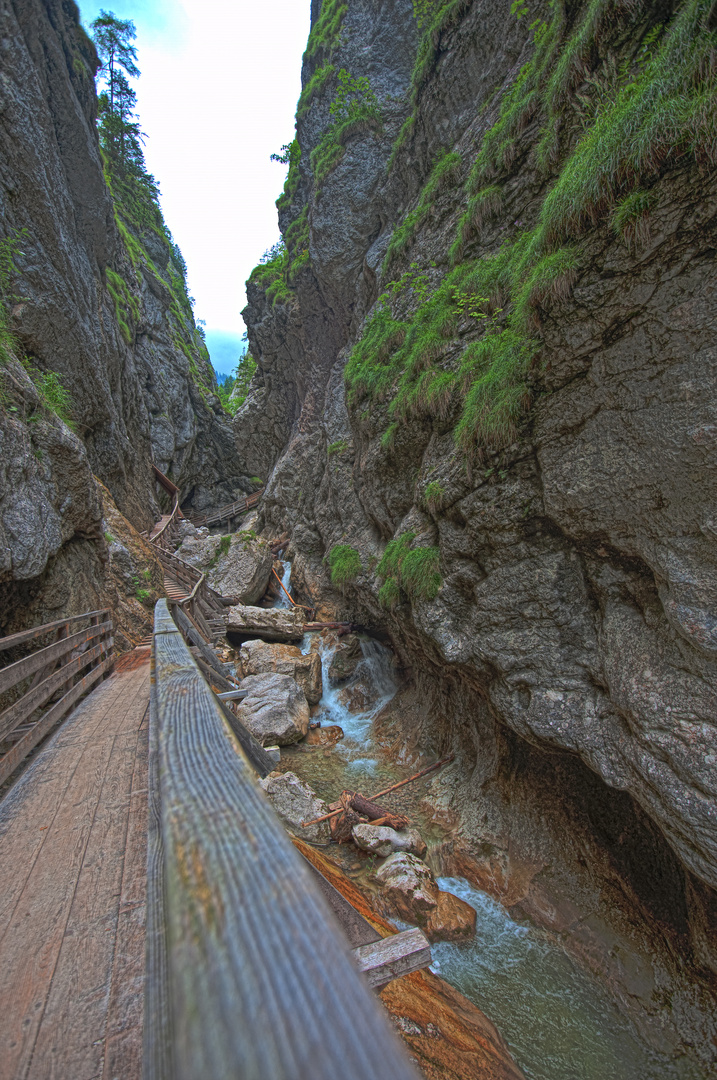 Wörschachklamm Wasserfall mit Steig