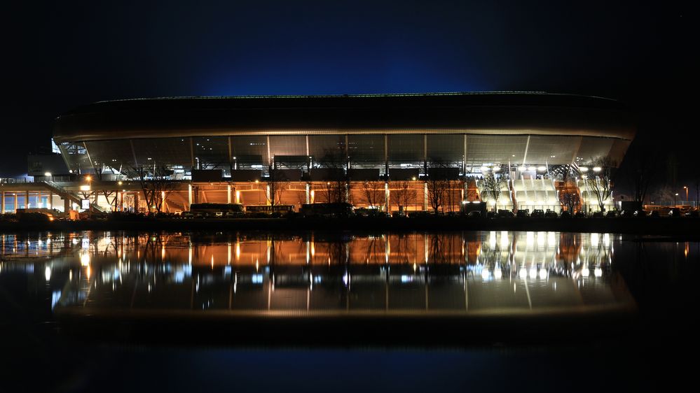 Wörthersee Stadion bei Nacht     Klagenfurt/Kärnten