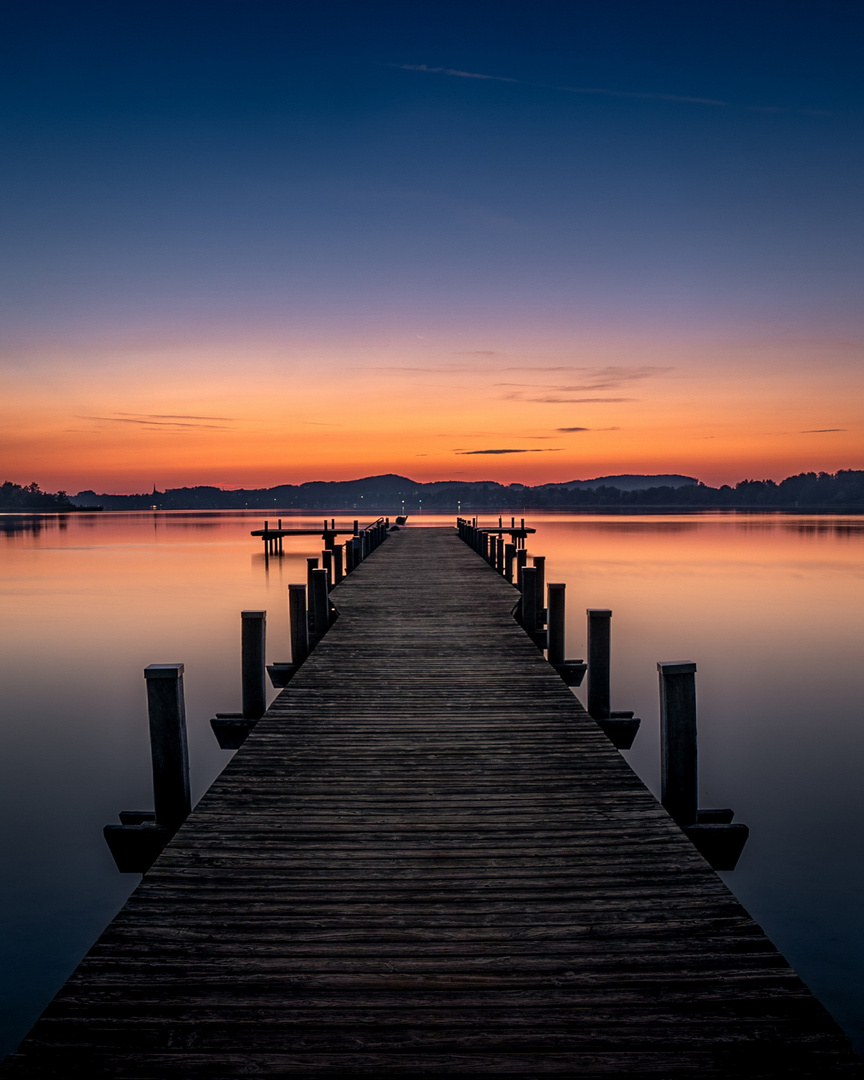 Wörthsee before sunrise