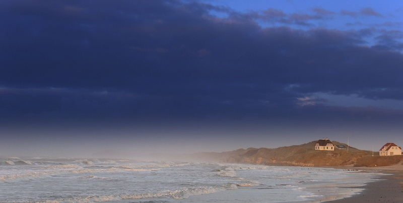 woher bekommt das meer seine farbe?