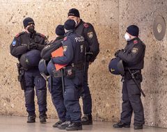 wohl ausgerüstet...