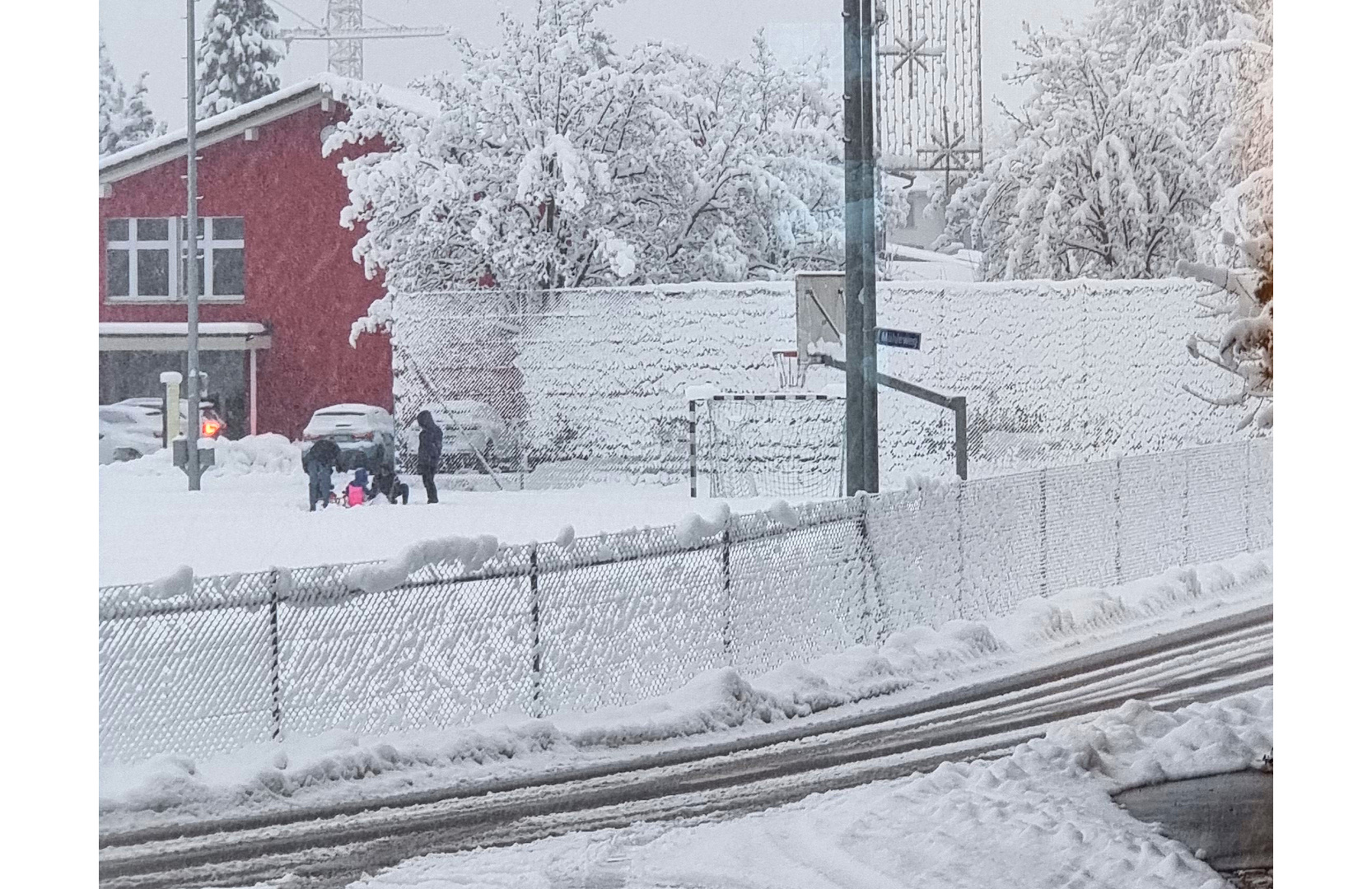 Wohl keine weisse Weihnacht. Der Schnee kam vorher...