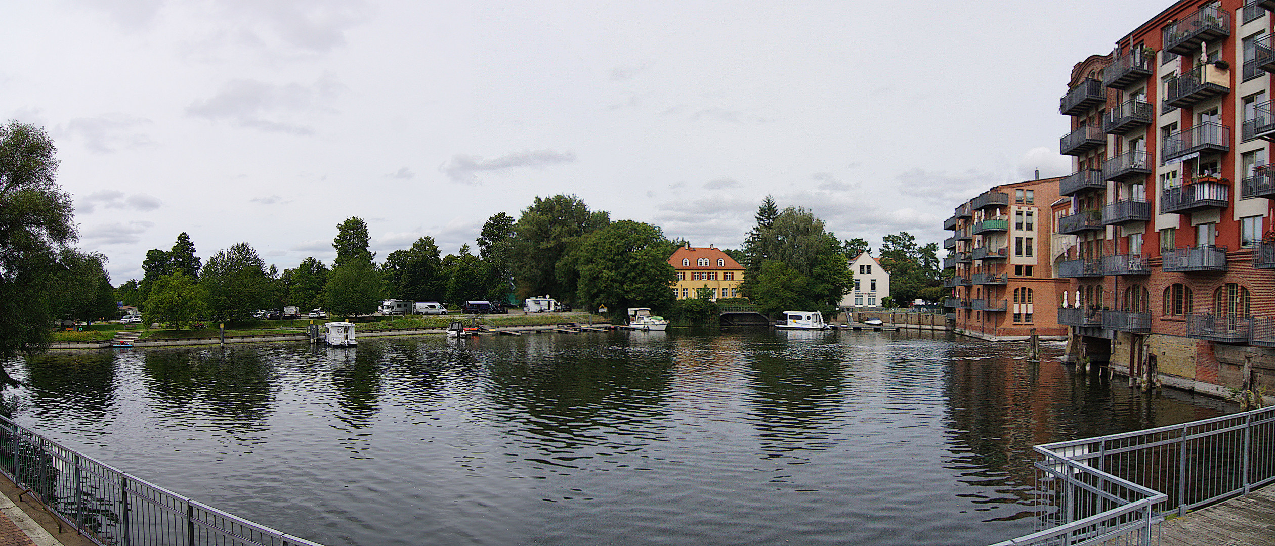 Wohnen am Wasser