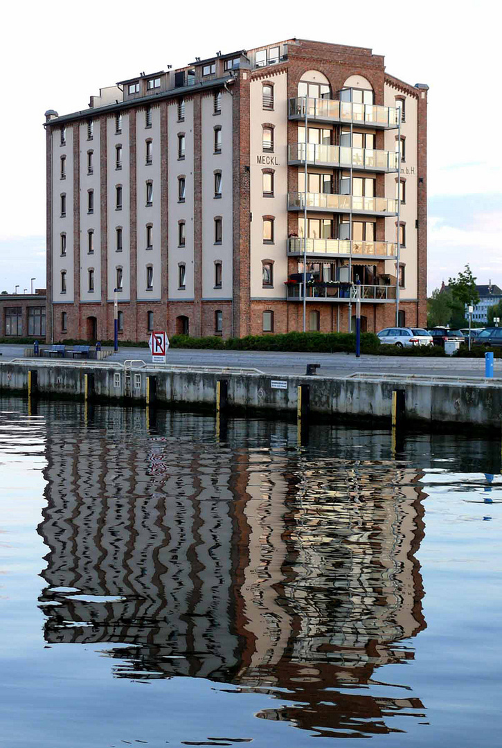 Wohnen im alten Hafen von Wismar