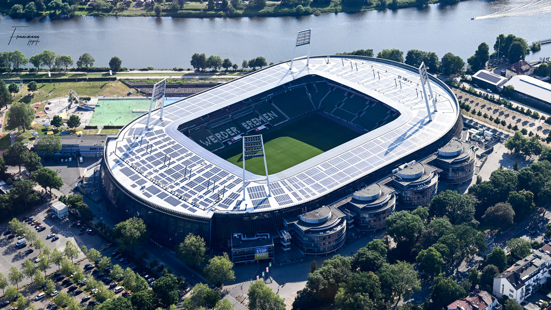 Wohninvest - Weser Stadion