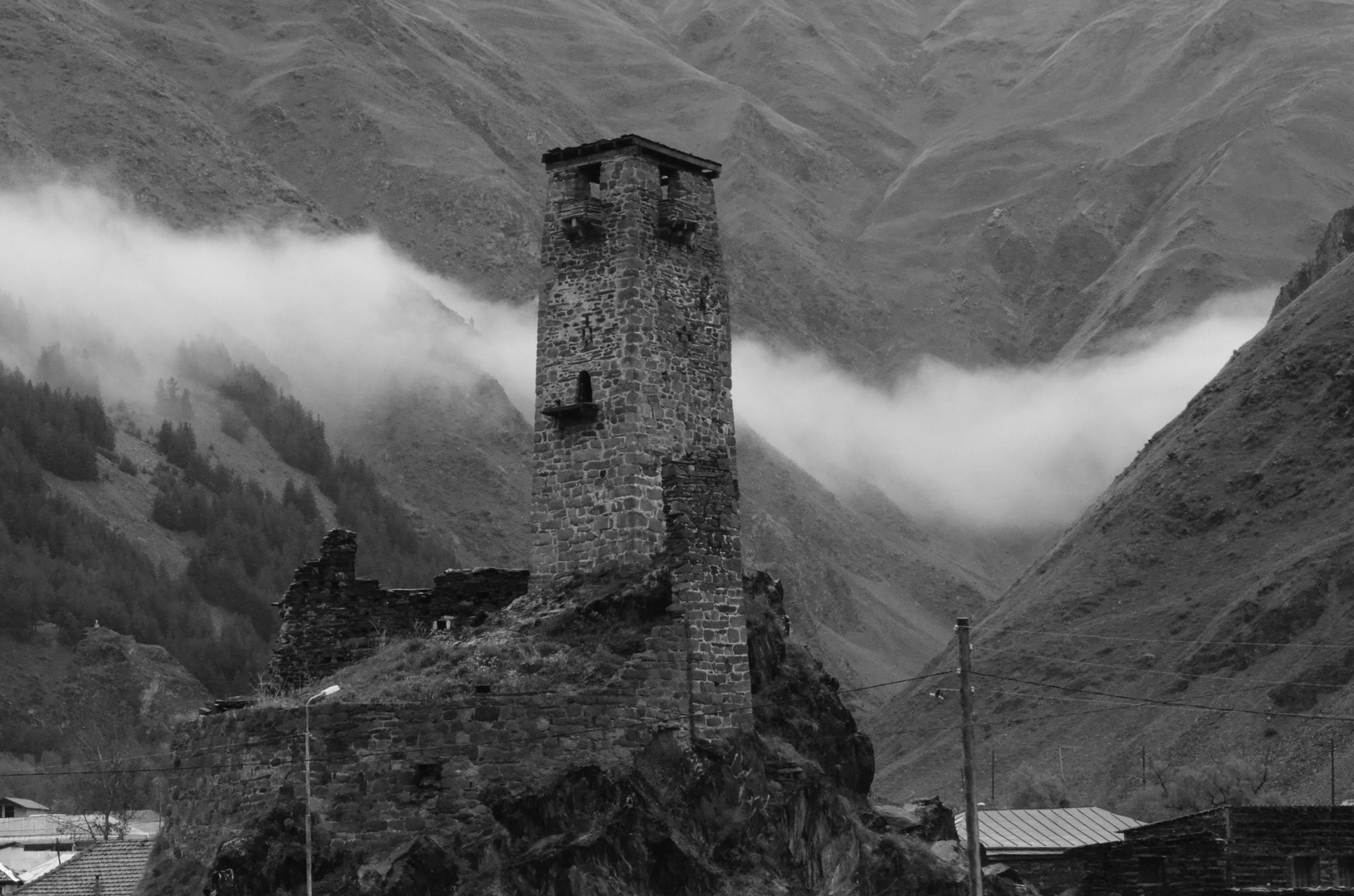 Wohnturm aus dem 17. Jahrhundert in Sno (Nordgeorgien)