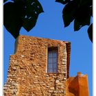 Wohnturm in Roussillon