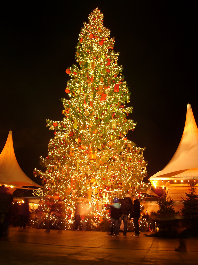 Weihnachtsmarkt Autostadt 2022 Eintrittspreise Weihnachtsmarkt autostadt wolfsburg Autostadt (Wolfsburg). 20200516