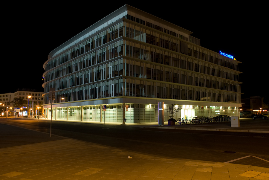 Wolfsburg Deutsche Bkk Gebaude Foto Bild Architektur Architektur Bei Nacht Cheerleading Bilder Auf Fotocommunity