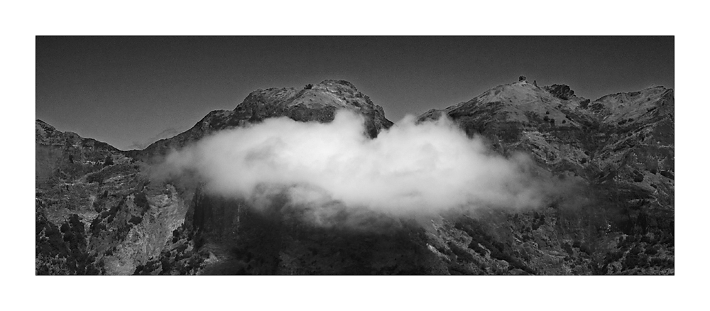 Wolke am Berg