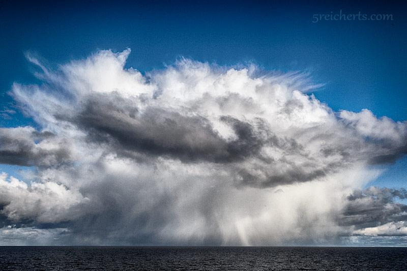 Wolke - auf der Fähre nach Shetland