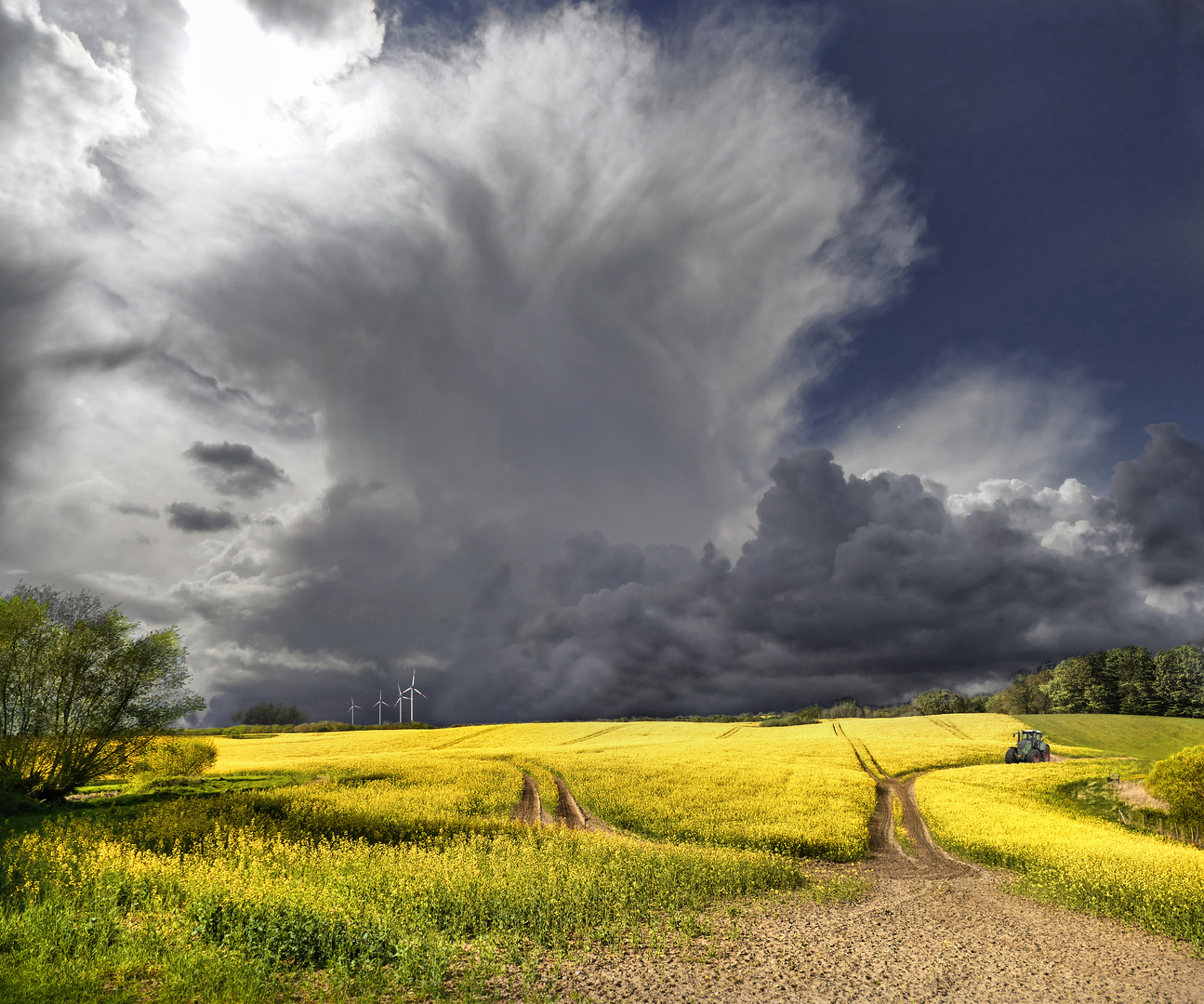 Wolke mit Kawumm