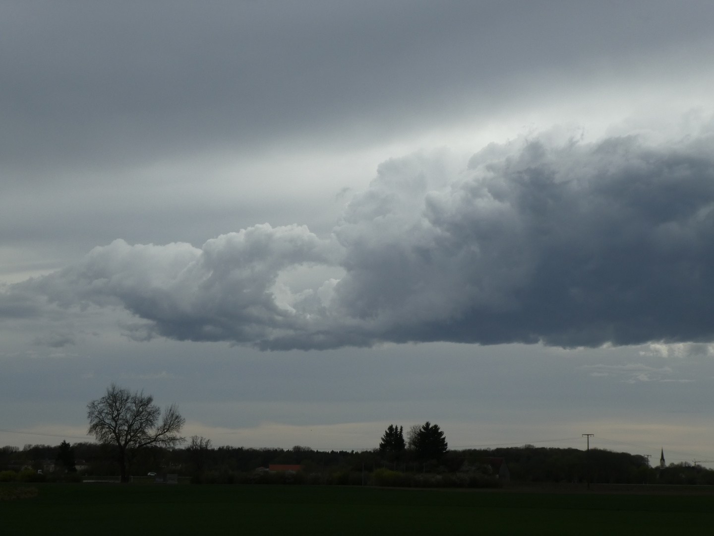 wolke mit loch