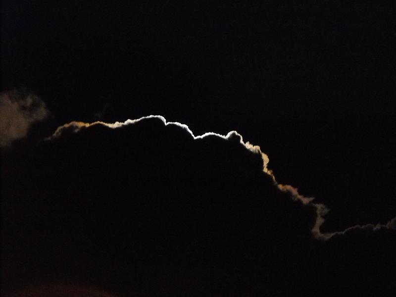 Wolke und Mond