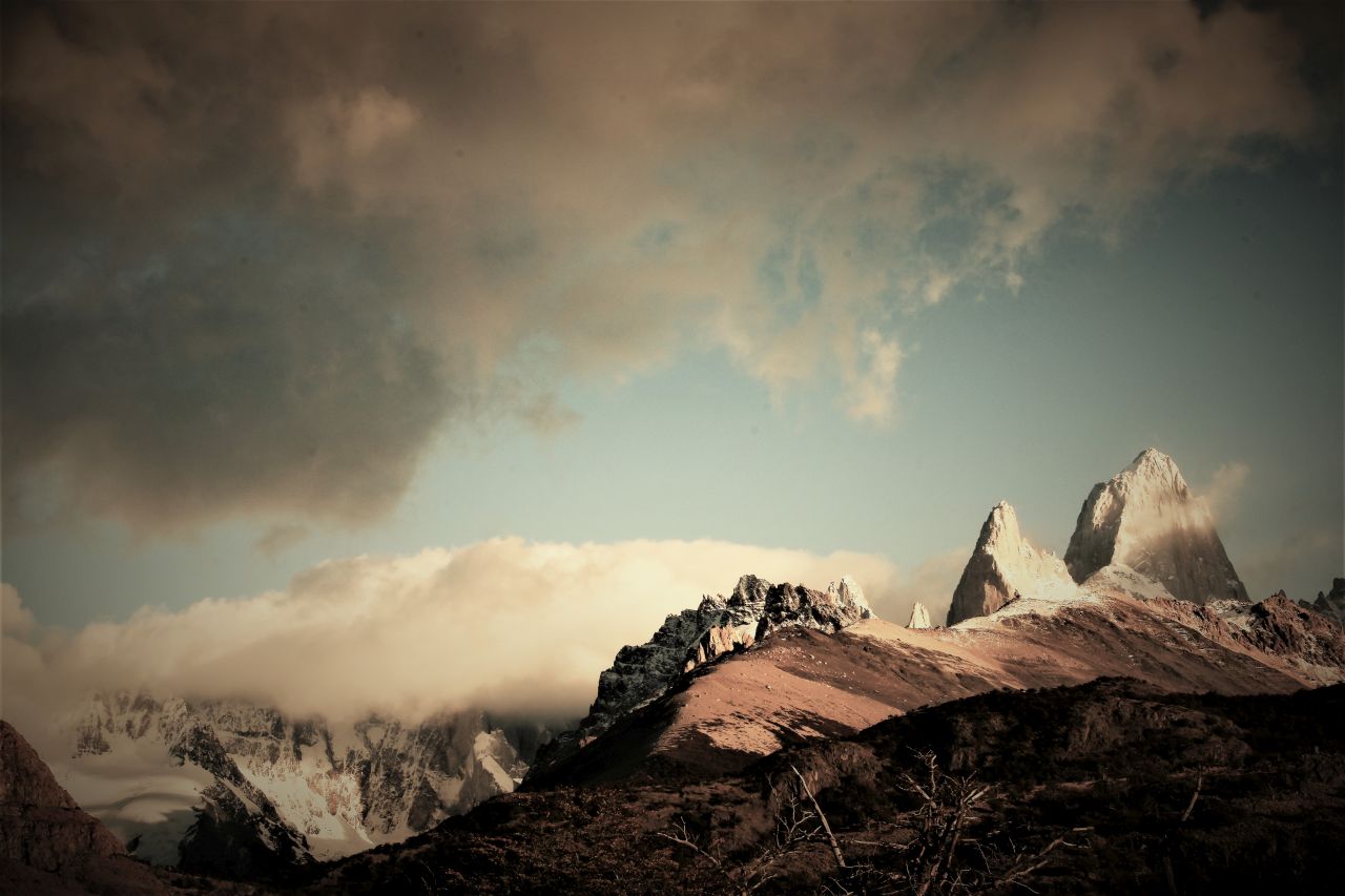 Wolken am Fitz Roy