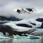 Wolken am Gletscher