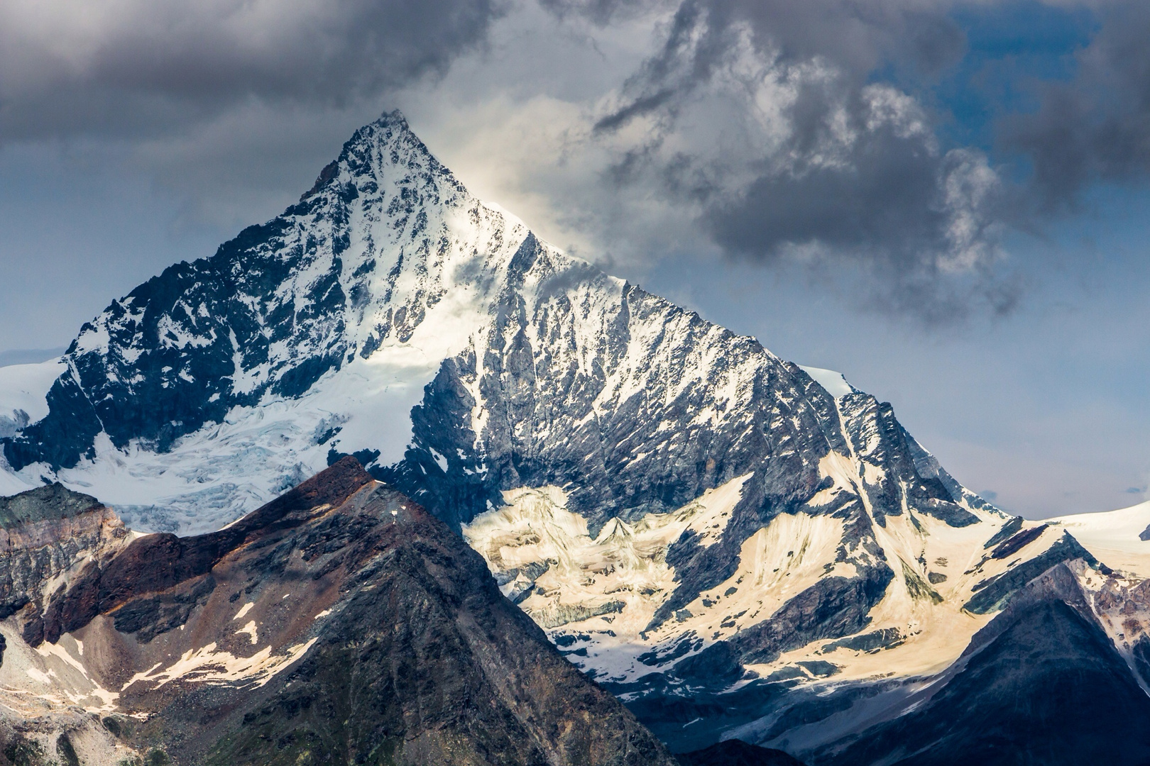 Wolken am Weisshorn