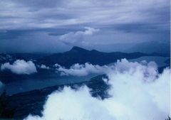 Wolken auf dem Lac du Bourget