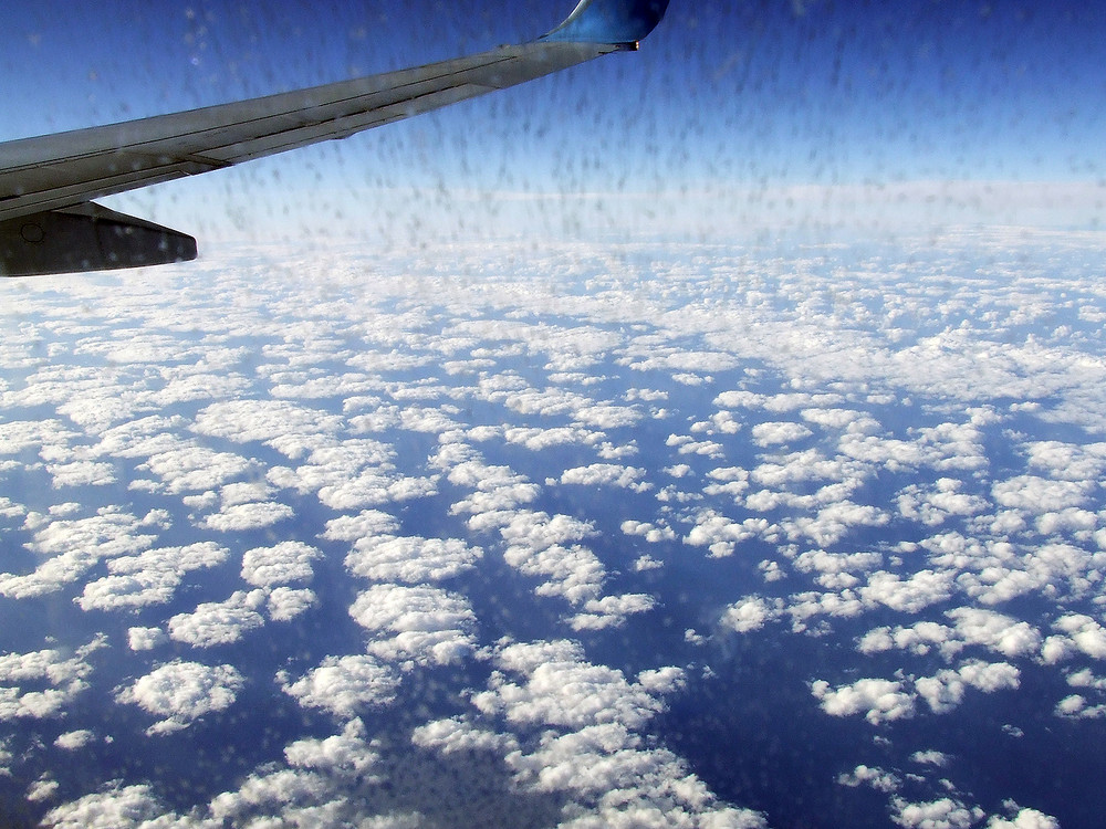 Wolken aus 10km Höhe auf dem Flug nach Gran Canaria