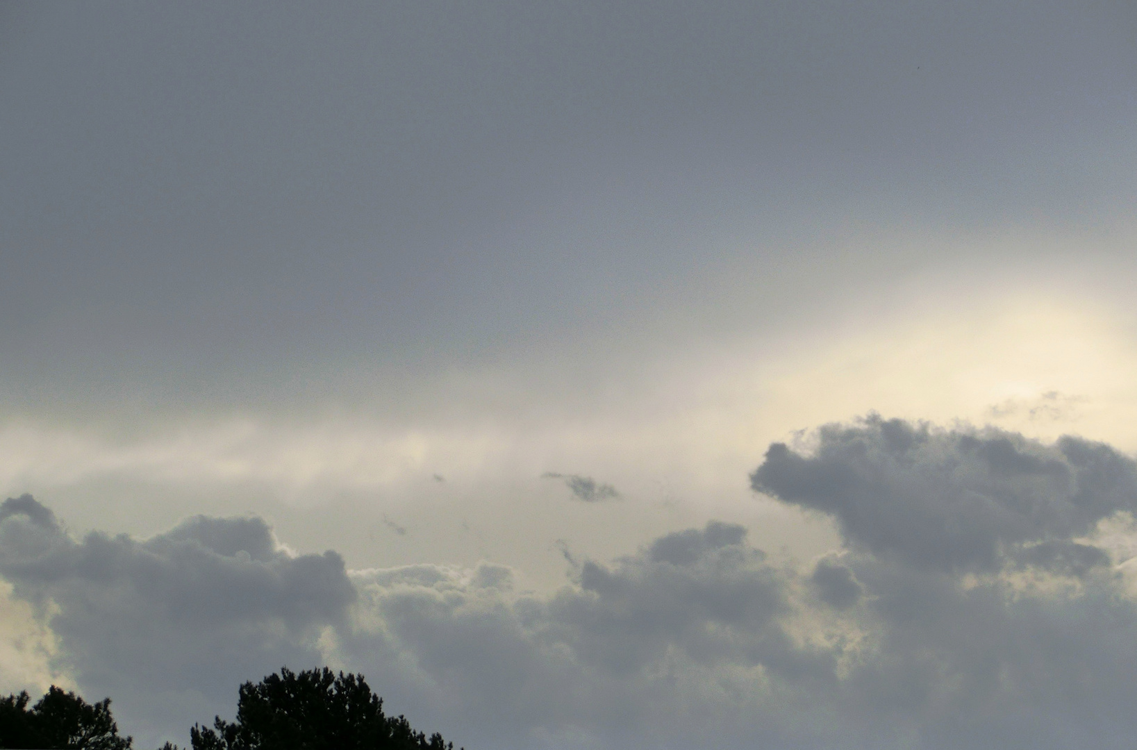 Wolken, da braut sich was zusammen!