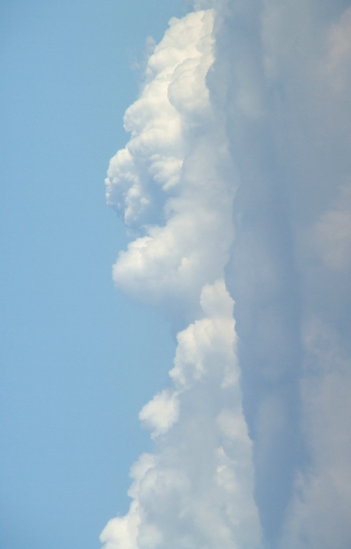 Wolken - Gesicht