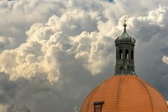 Wolken im Abendlicht