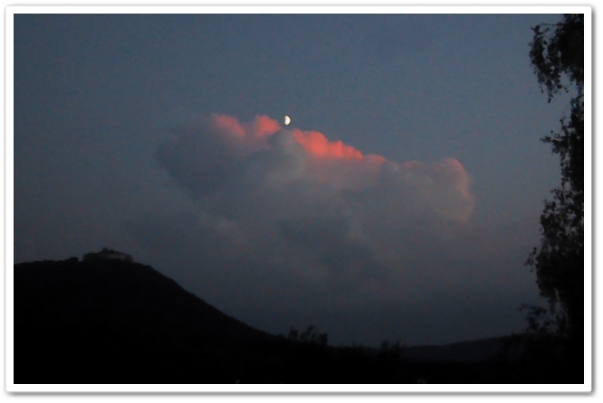 Wolken im Abendlicht etwas später