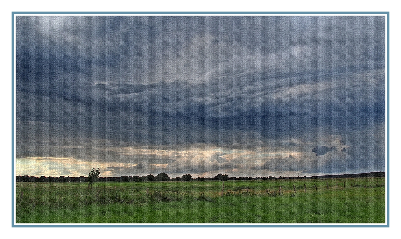 Wolken im Allertal