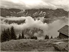 Wolken im Bergell