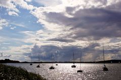 Wolken im Gegenlicht