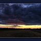 Wolken im letzten Licht eines Juniabends