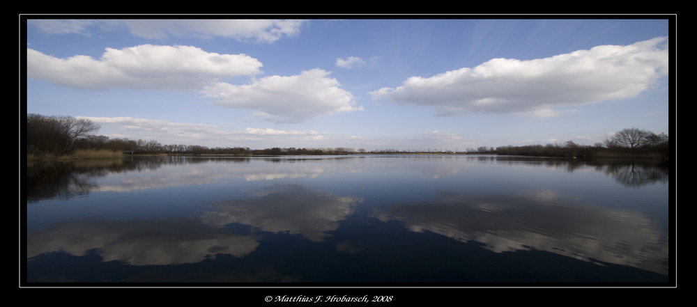 Wolken im Riedsee