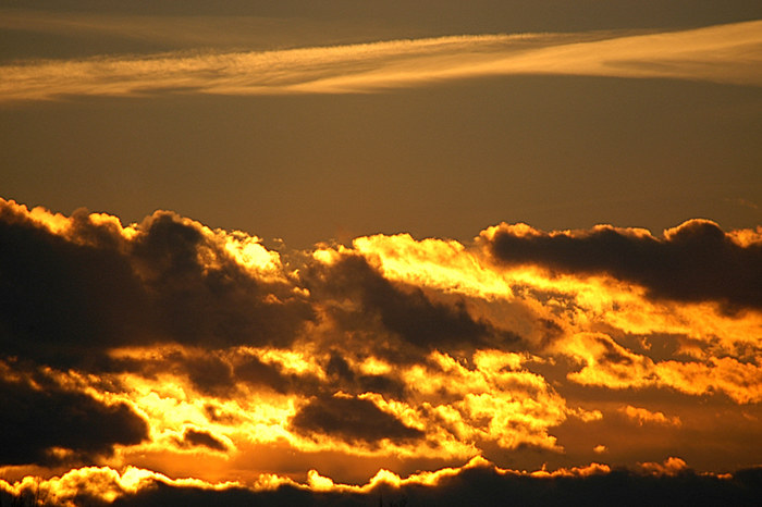 Wolken im Sonnenuntergang 1