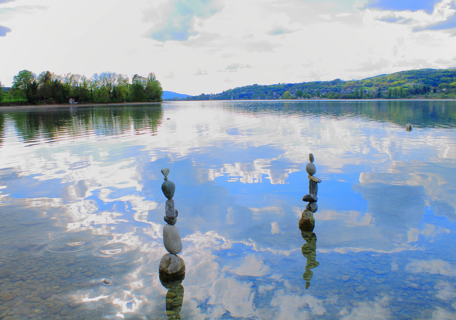 Wolken im Wasser