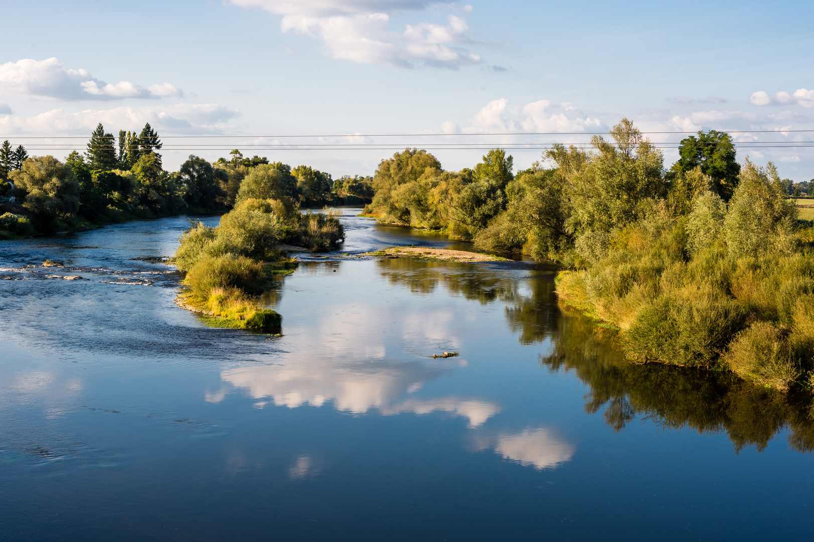 Wolken in der Loire