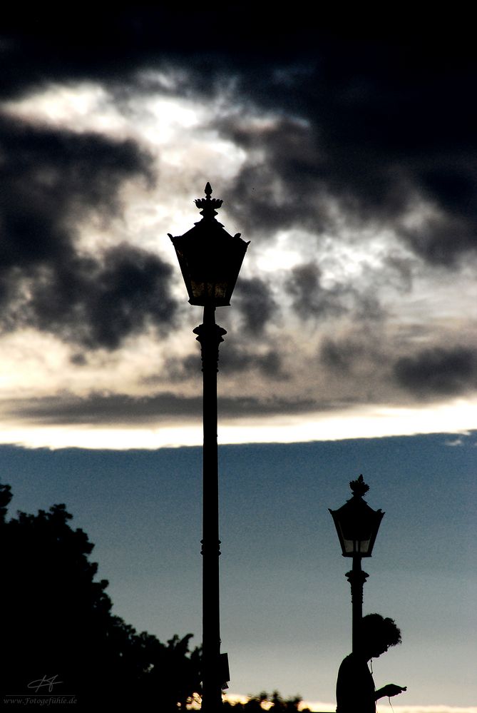 Wolken-Laterne-Mensch