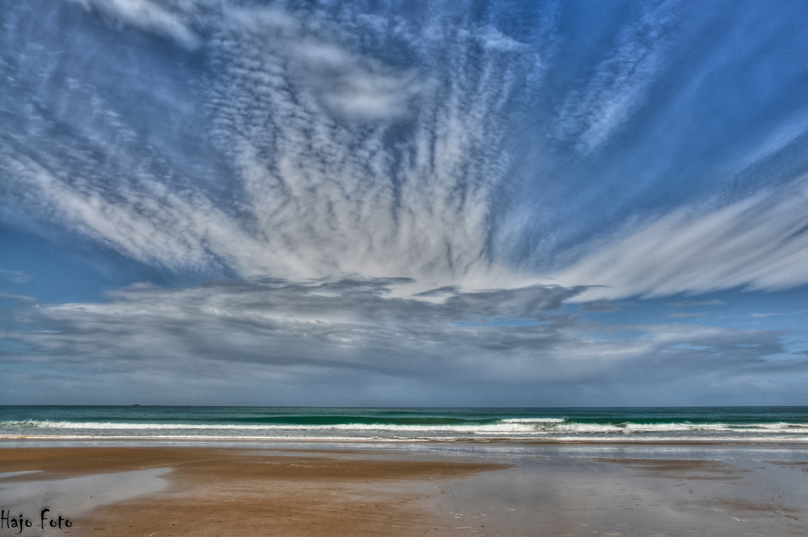 Wolken - Meer - Strand