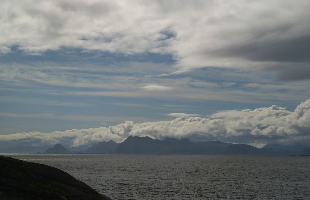 Wolken mit Berge