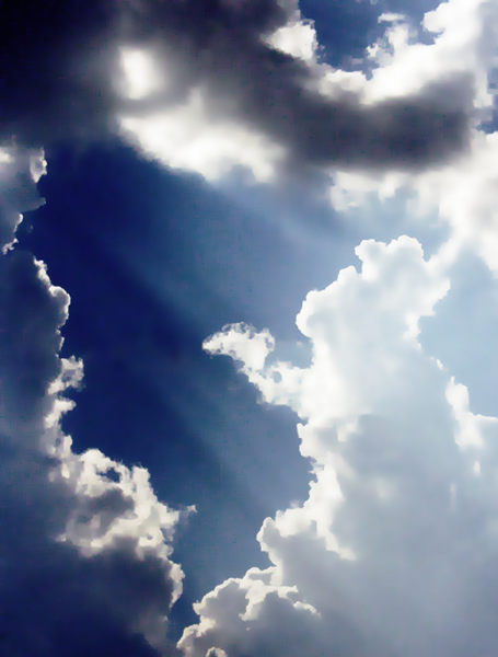 Wolken mit Lichtkranz