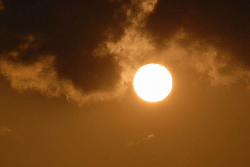 Wolken mit Sonne