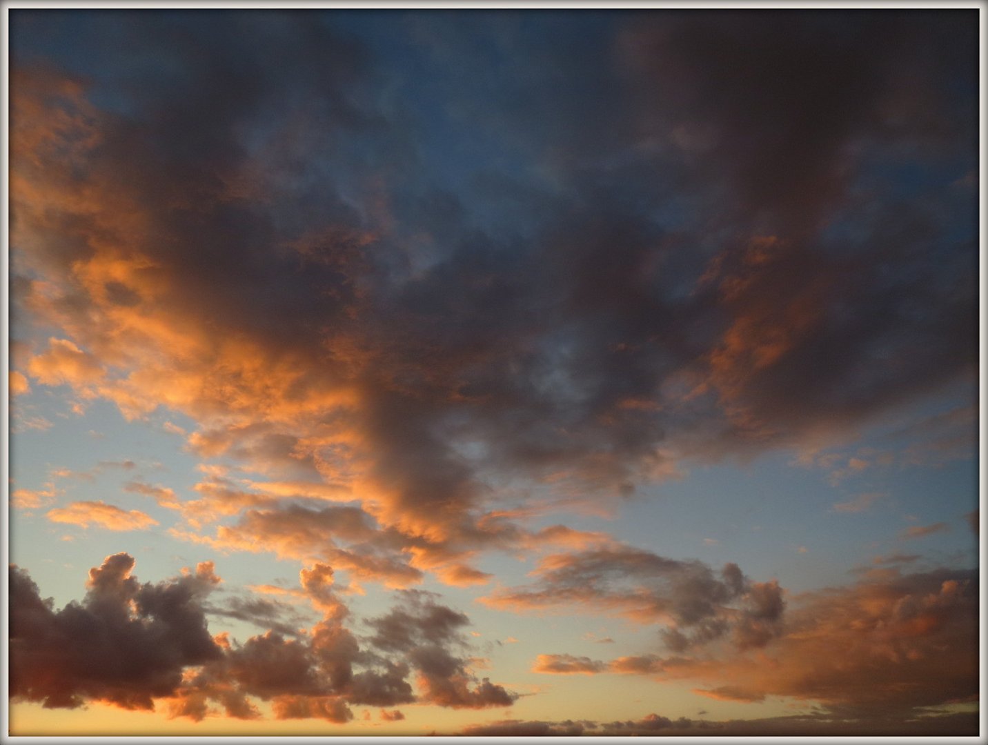 Wolken. Muss jeder mal ...